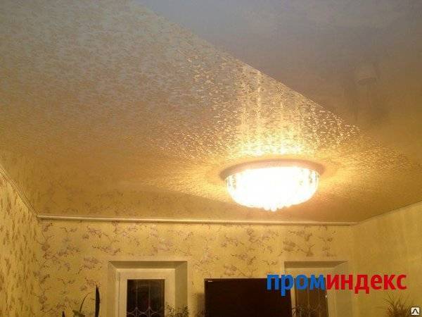 Красивые натяжные потолки
