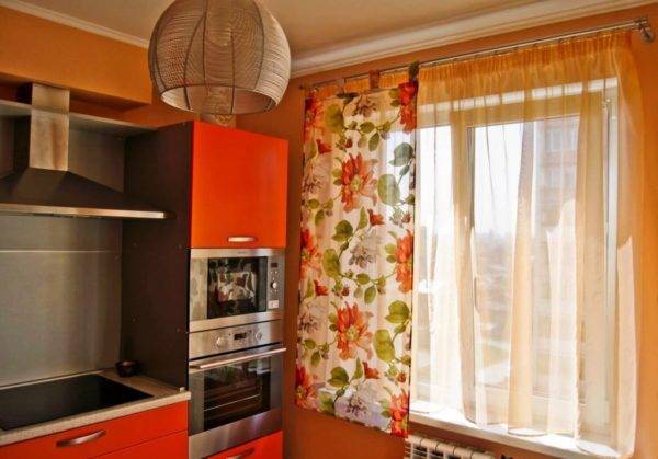 Встроенная кухня: плюсы и минусы, виды, советы по выбору