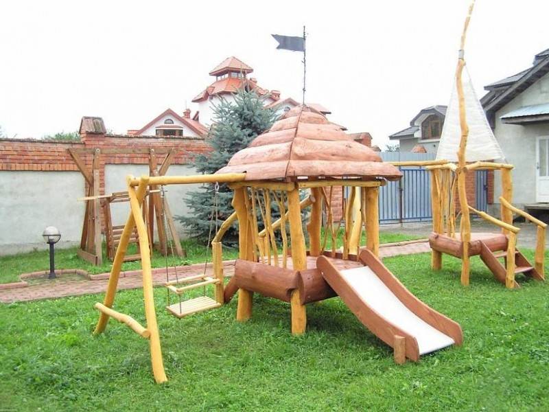 Как сэкономить место на маленьком участке?